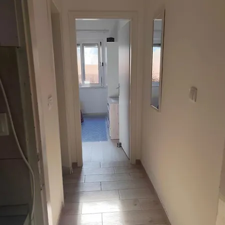 公寓 Guest House Oscar Near The Sea And River