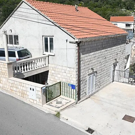 Guest House Oscar Near The Sea And River Apartman Mokošica